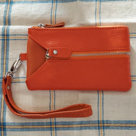 Accessories - Leather Id/Coin/Key Wristlet